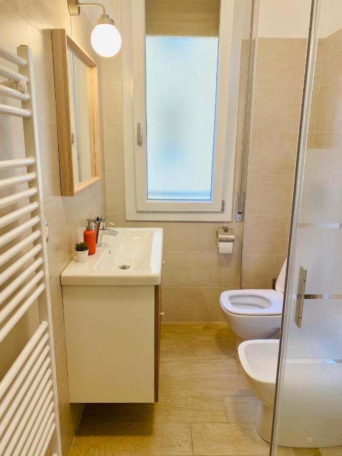 Modern City Apartment Modena Eksteriør bilde