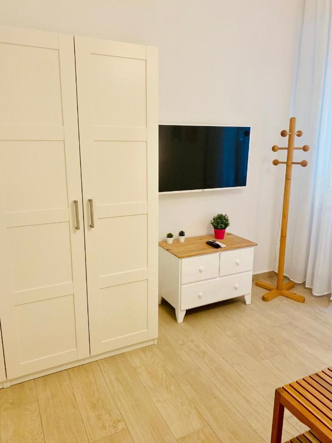 Modern City Apartment Modena Eksteriør bilde
