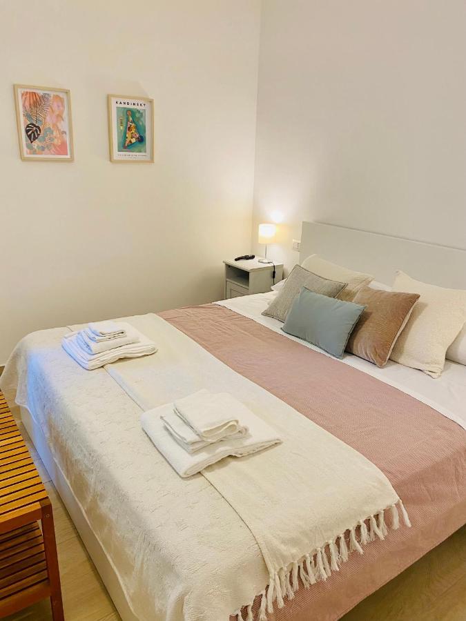 Modern City Apartment Modena Eksteriør bilde